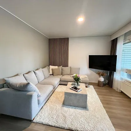 Aka - Spacious Townhouse End By The Lejlighed *