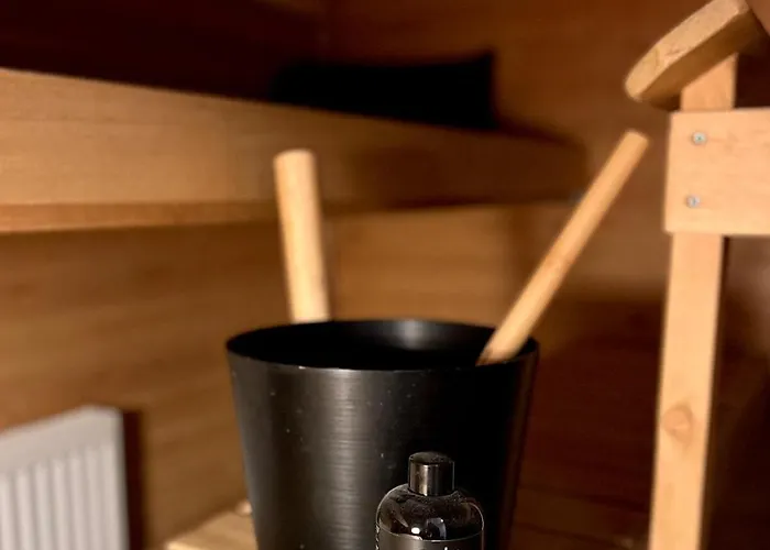 Aka - Spacious Townhouse End By The * Lahti